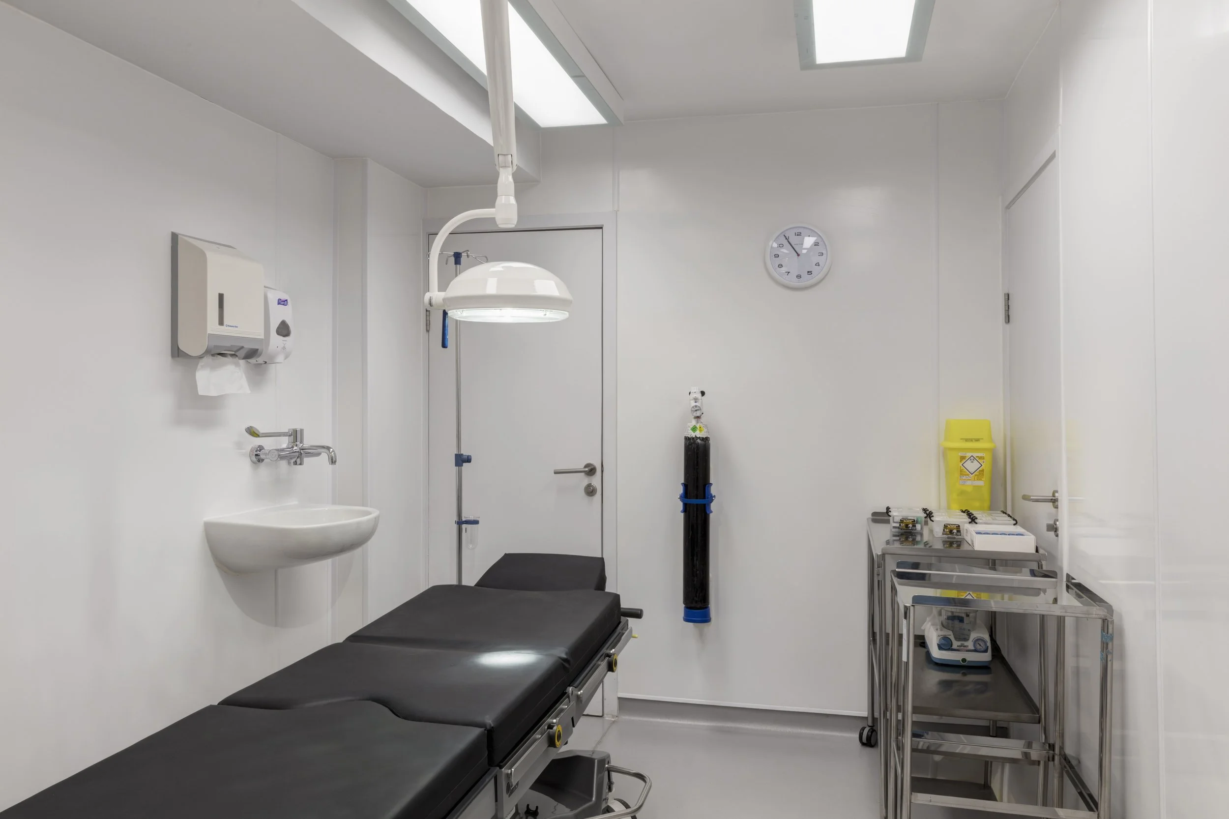 EFMedispa-16_S-min.jpg