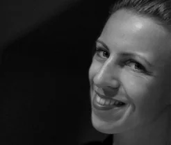 Lotte geeven.jpg
