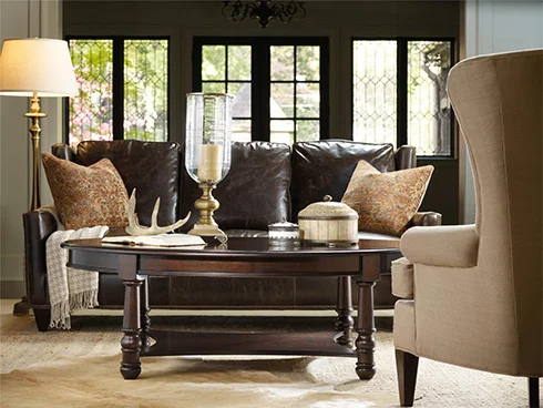 How to Accessorize your Cocktail Table