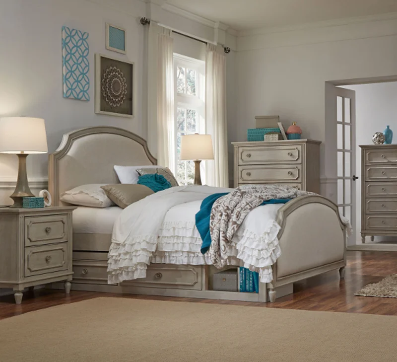 emma bed.jpg