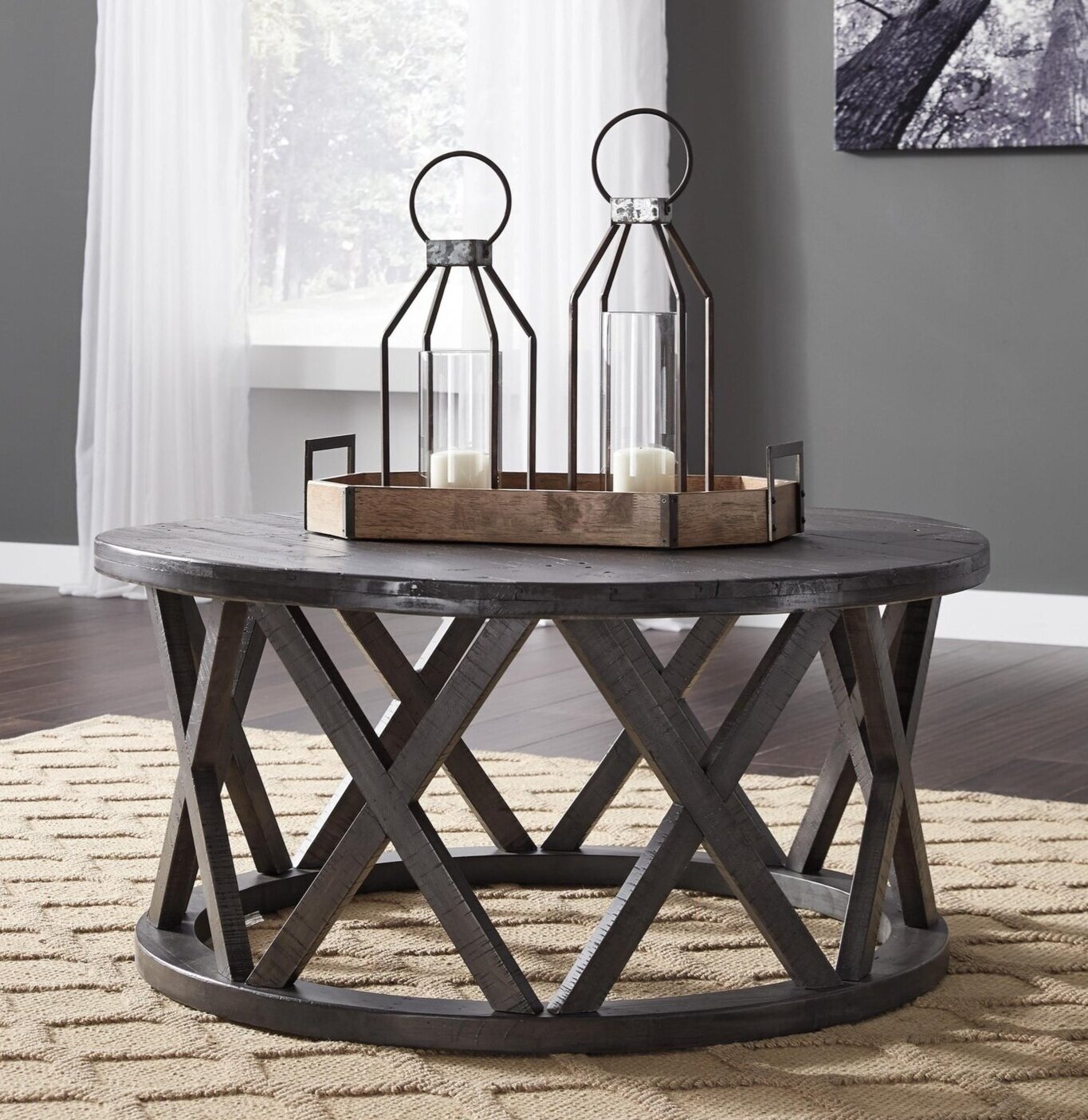 Sharzane Distressed Gray Cocktail Table 
