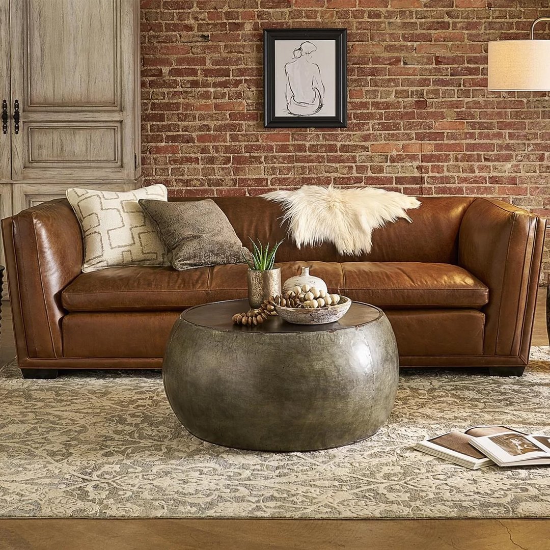 Gloria Leather Sofa 1.jpg