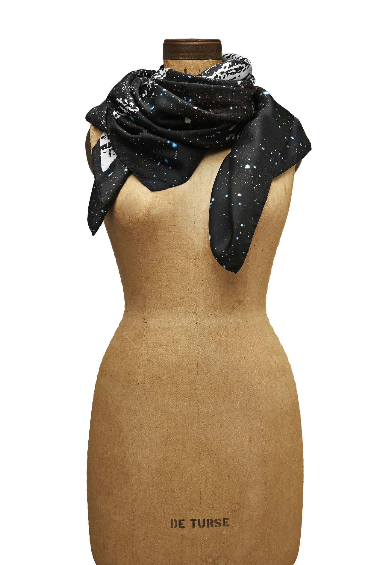 SILK TWILL 110cmx110cm / 43inx43in