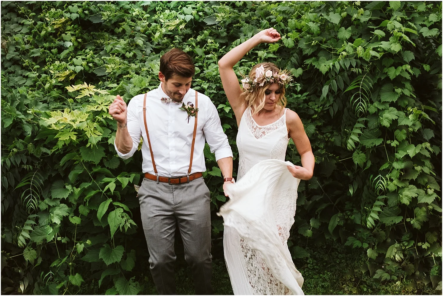 j-b-joyful-happy-smile-dancing-backyard-diy-boho-chic-wedding_0061.jpg