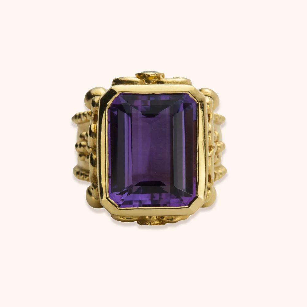 Royale-Amethyst-Front_web.jpg