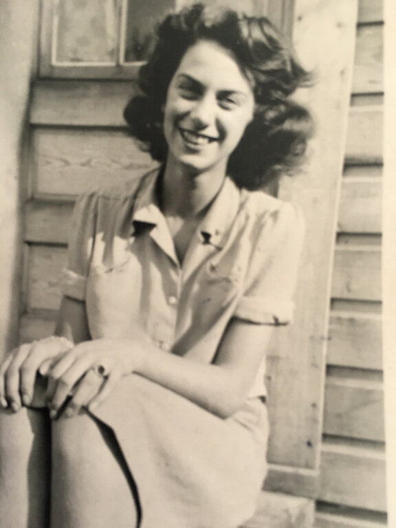 Photo of Rean (Elston) Smith circa 1948
