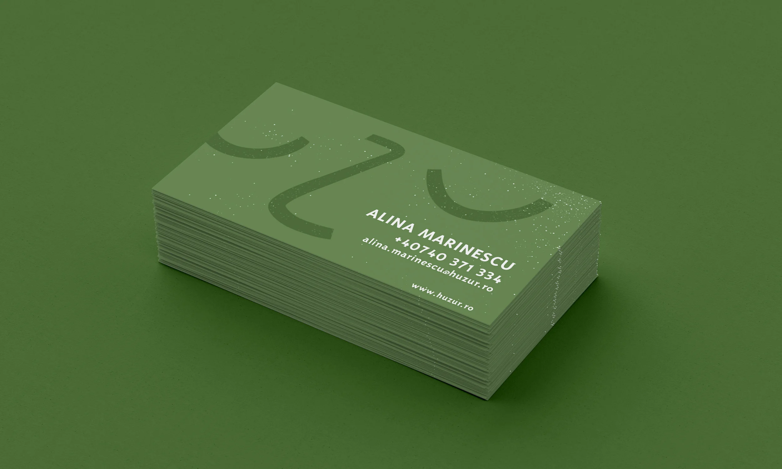 Mockup_Huzur CV 04.jpg