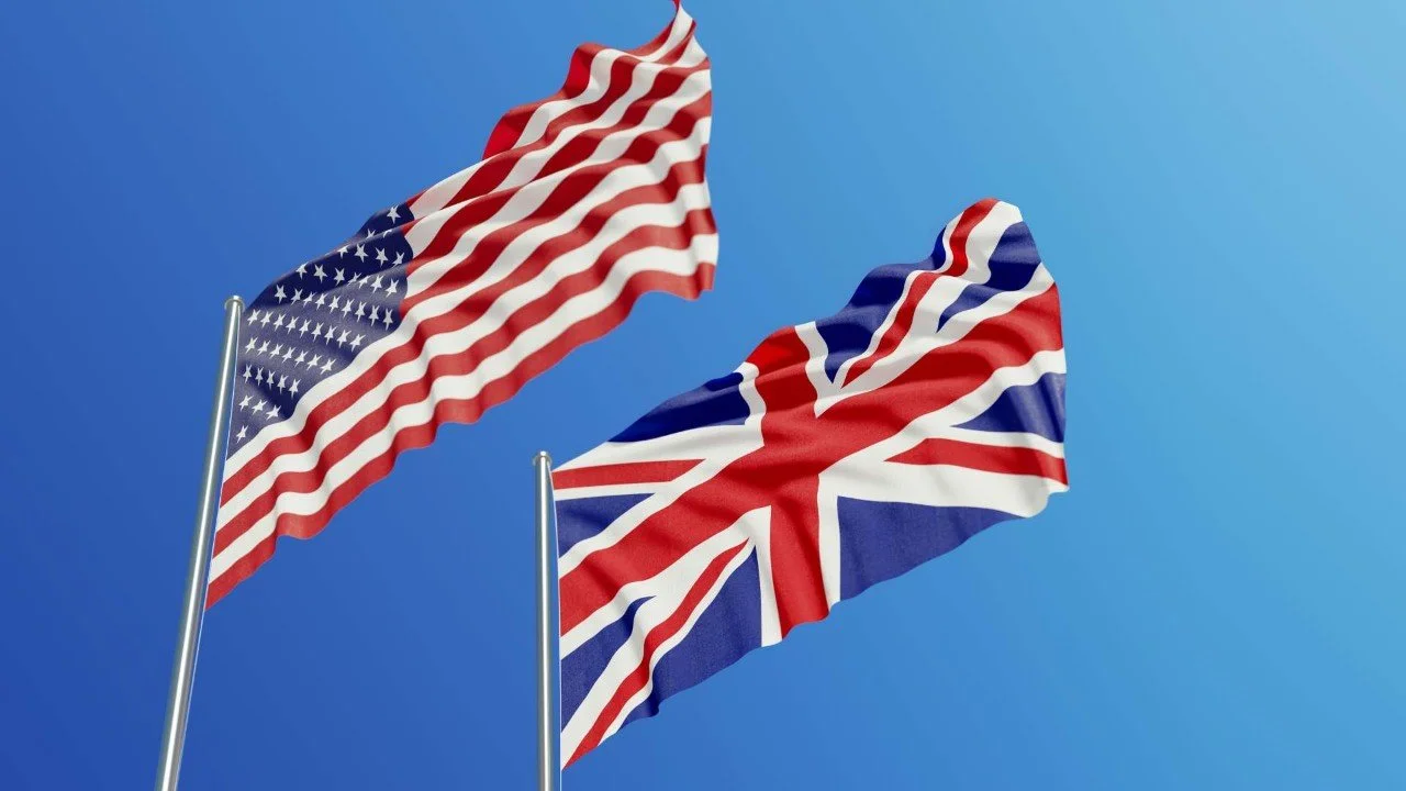 Exploring Pronunciation Variations in American English and British English