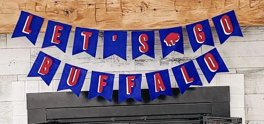 Buffalo Bills Pennant Flag Banner.jpg