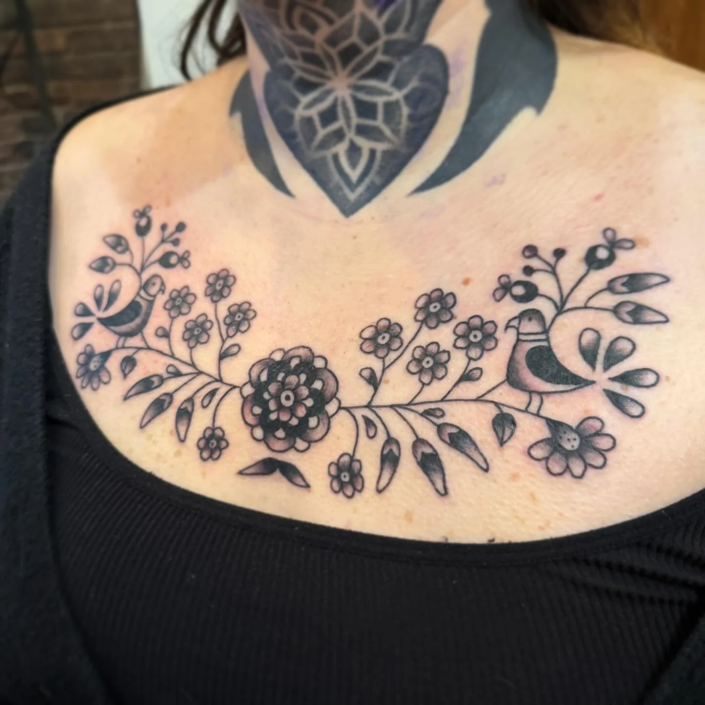 Custom chest piece from today. Had a blast. Would love to do more large scale folk tattoos. THANKS!! 

@blackrosetattooky 

#traditionaltattoo #folkarttattoo #blackrosetattoolex