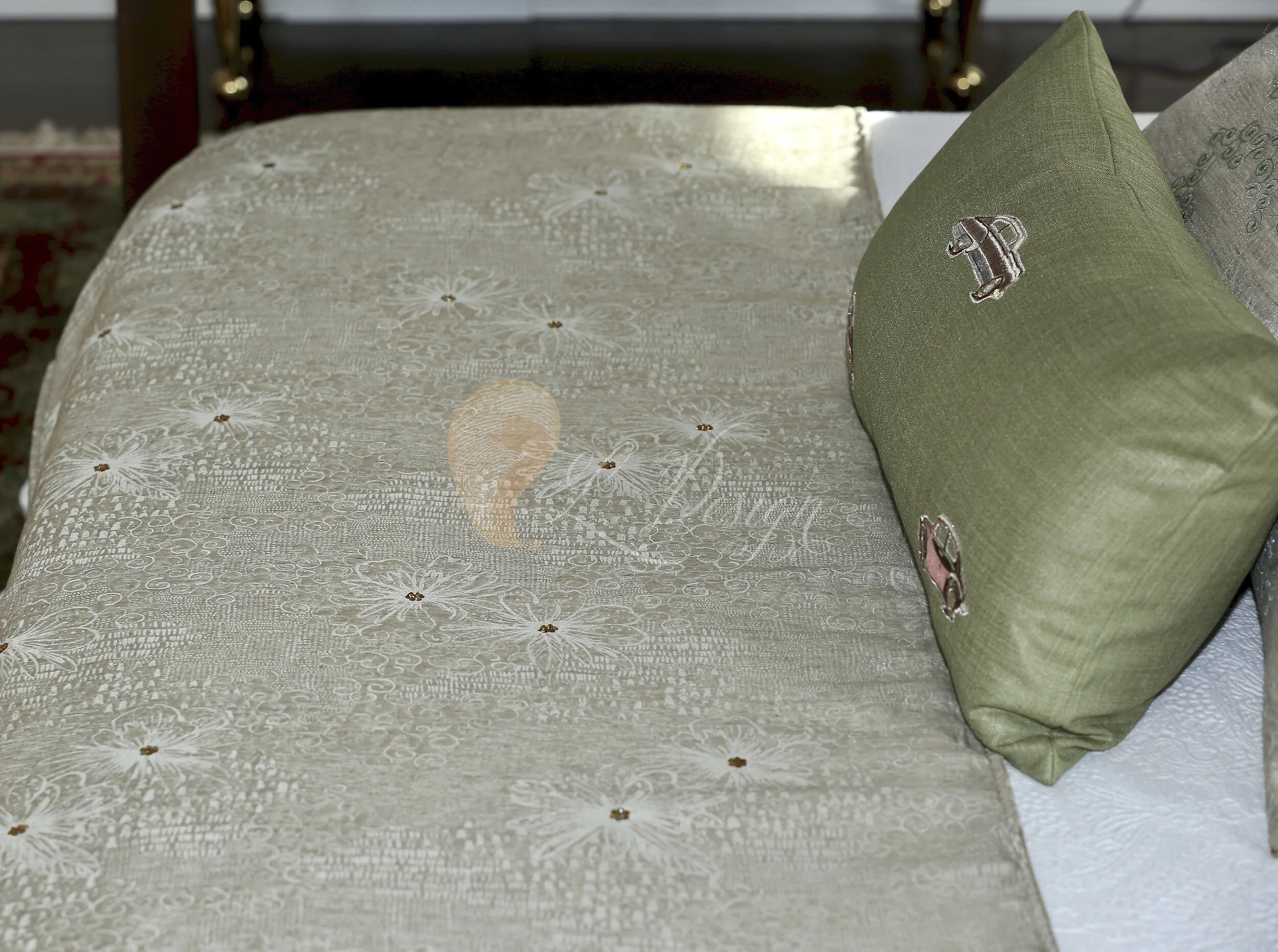 Swarovski Car - 7 of 22 copy.JPG