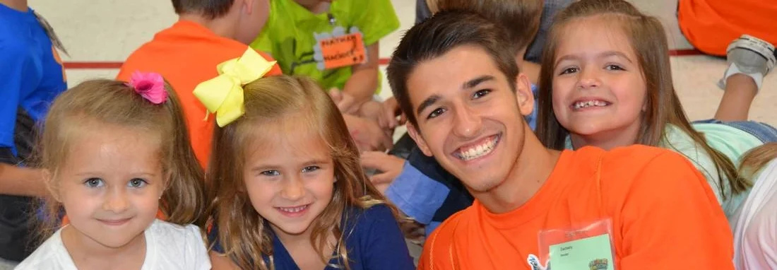 youth VBS Volunteer.jpg