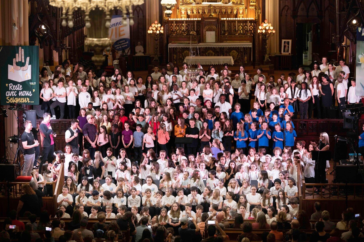 Chanter avec 300 jeunes choristes ❤️
Merci aux #Vocalies 2023!
#chorale #jeunesse