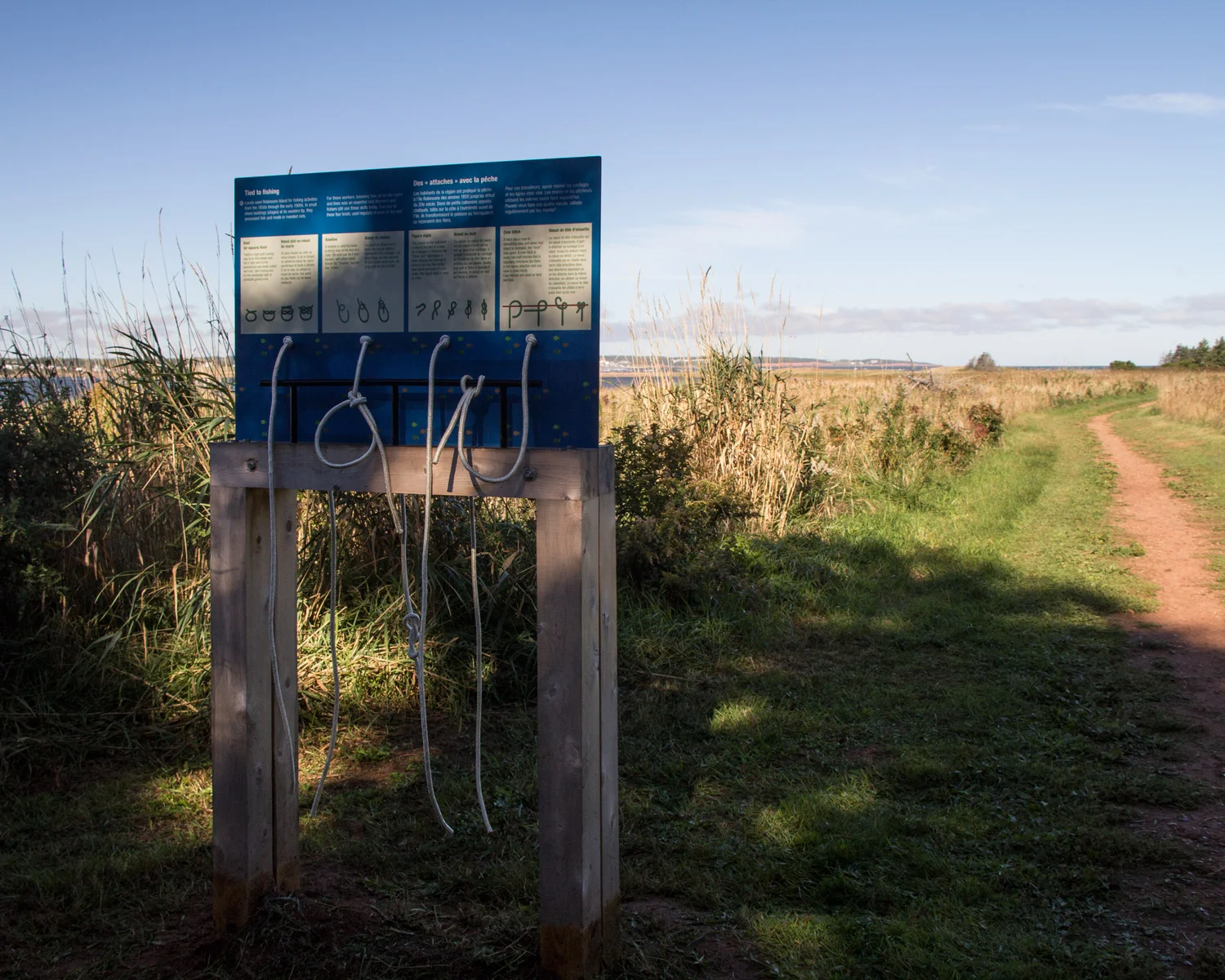 A SEASONAL FISHING STATION Multiple stations interpret various seafaring topics related to the history of the island. Here, an interactive station illustrates the fundamental principles of knot tying.