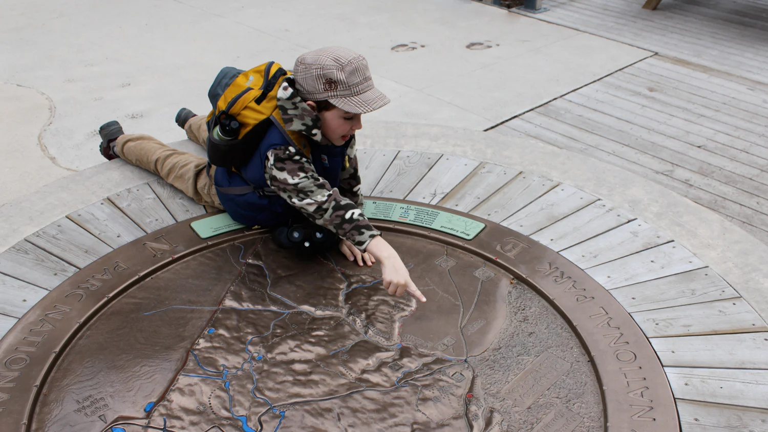 TACTILE MODEL Dickson Falls Lookoff Plaza, the park’s signature view area, was renovated and features a tactile model of the park, signage and animal footprints.