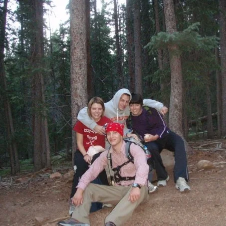 At 5:57 a.m. the intrepid adventurers hit the trail (Beth, Frank, Ashley, & Bo, clockwise starting from the left).