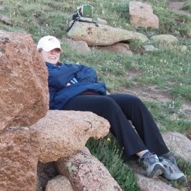 Beth takes a quick rest.
