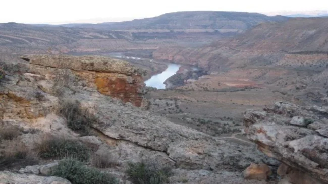This view of the Colorado River is ample reward for the climb.