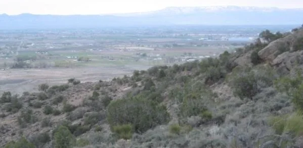 The views get better as we climb. Here, looking north toward Mack and Fruita...