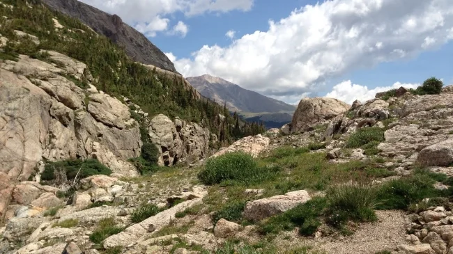 Gorgeous views from Bluebird Lake.
