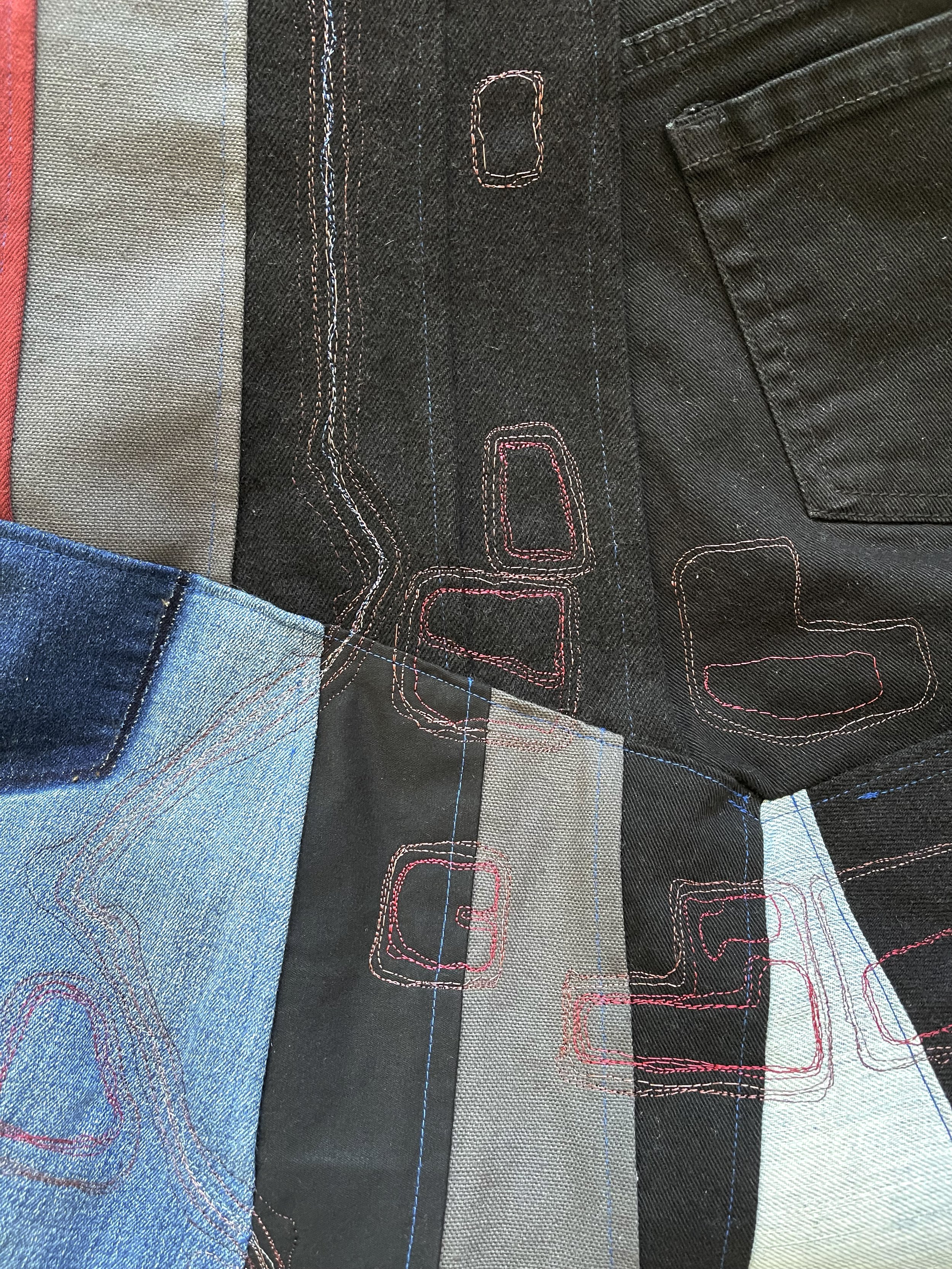 psychedelic fishing bag - outer front_detail.jpg