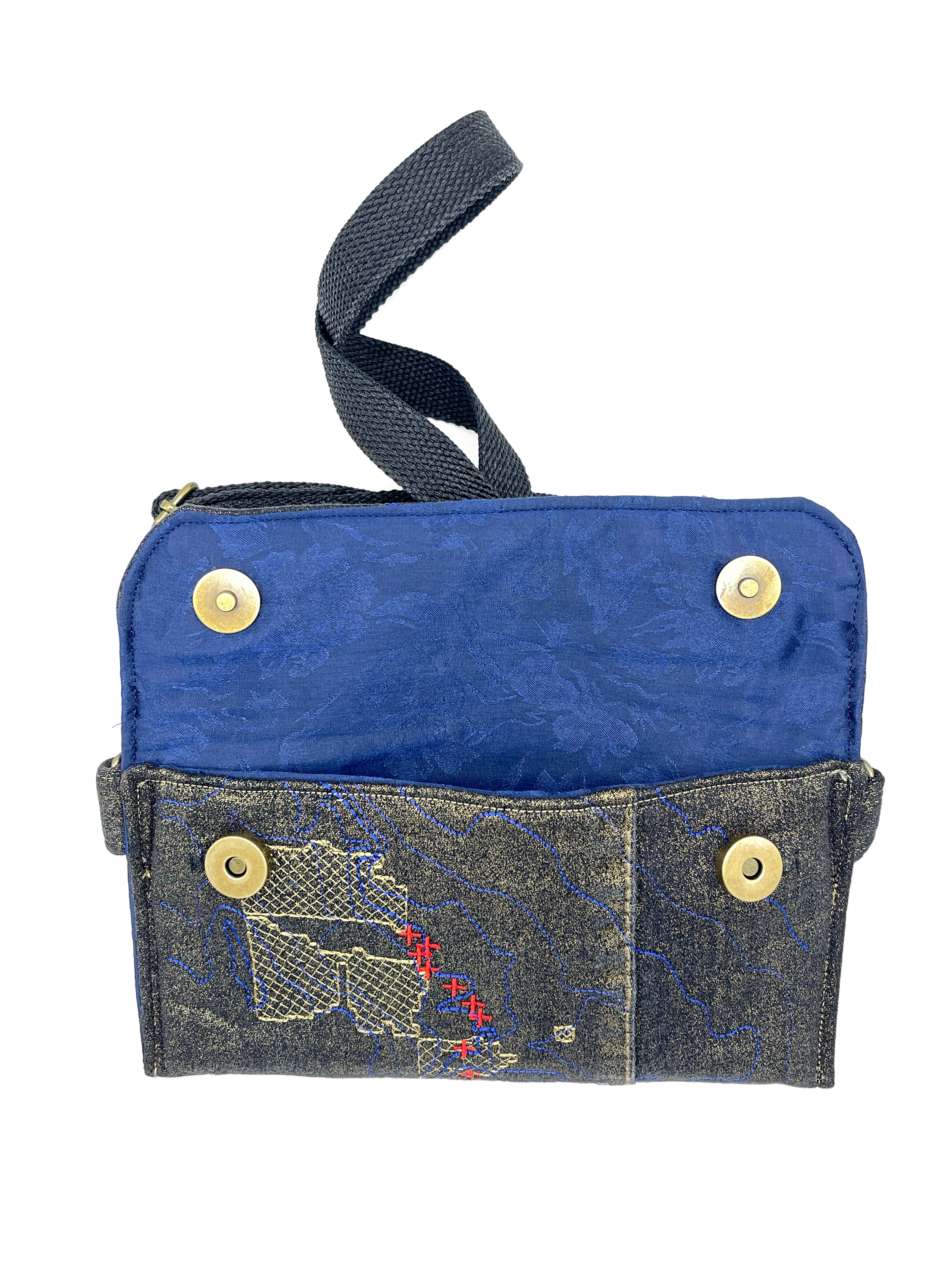gold-black_blue lining_front_open_w-strap.png