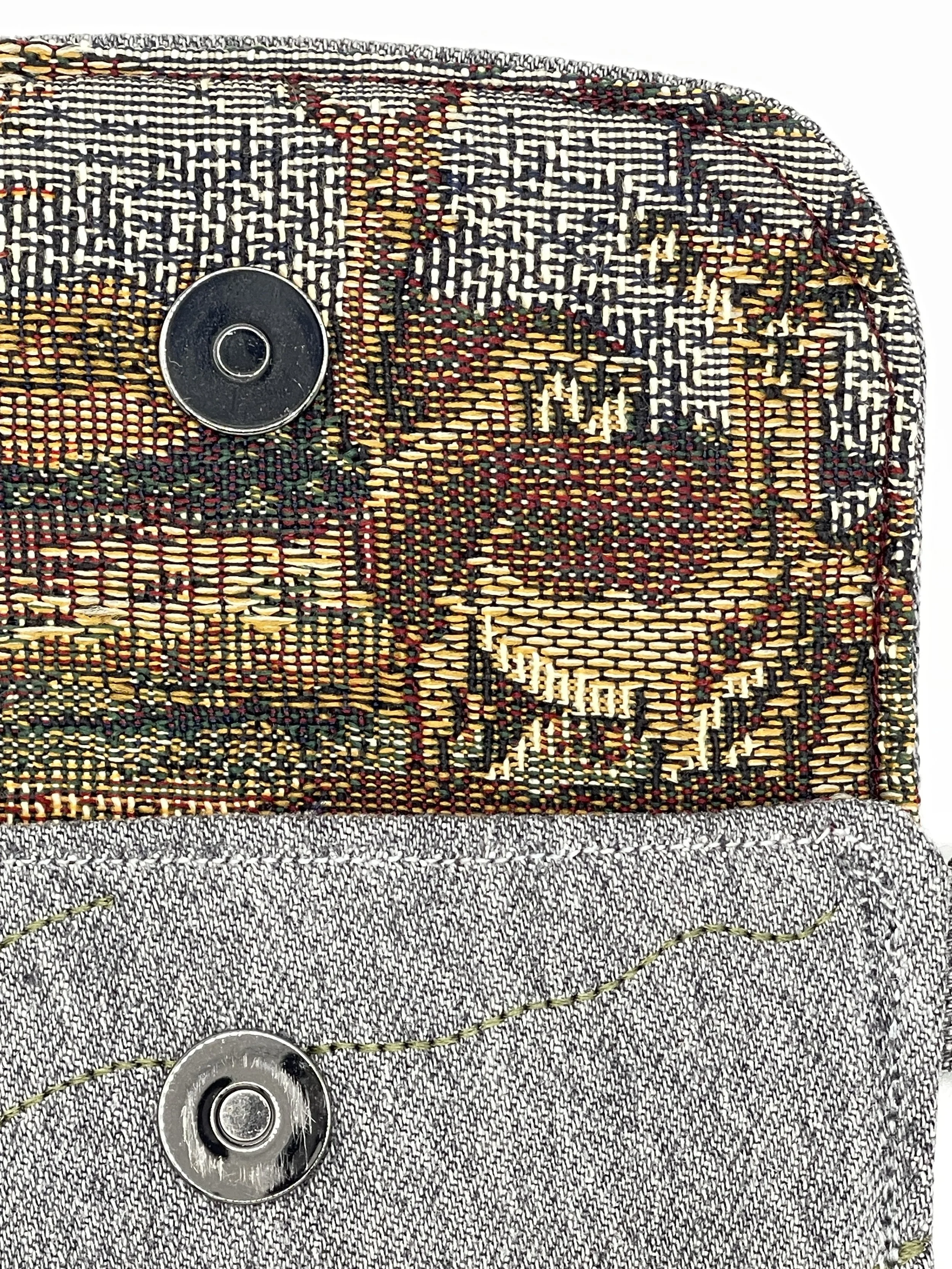 Mid Grey_inside detail_deer.jpg