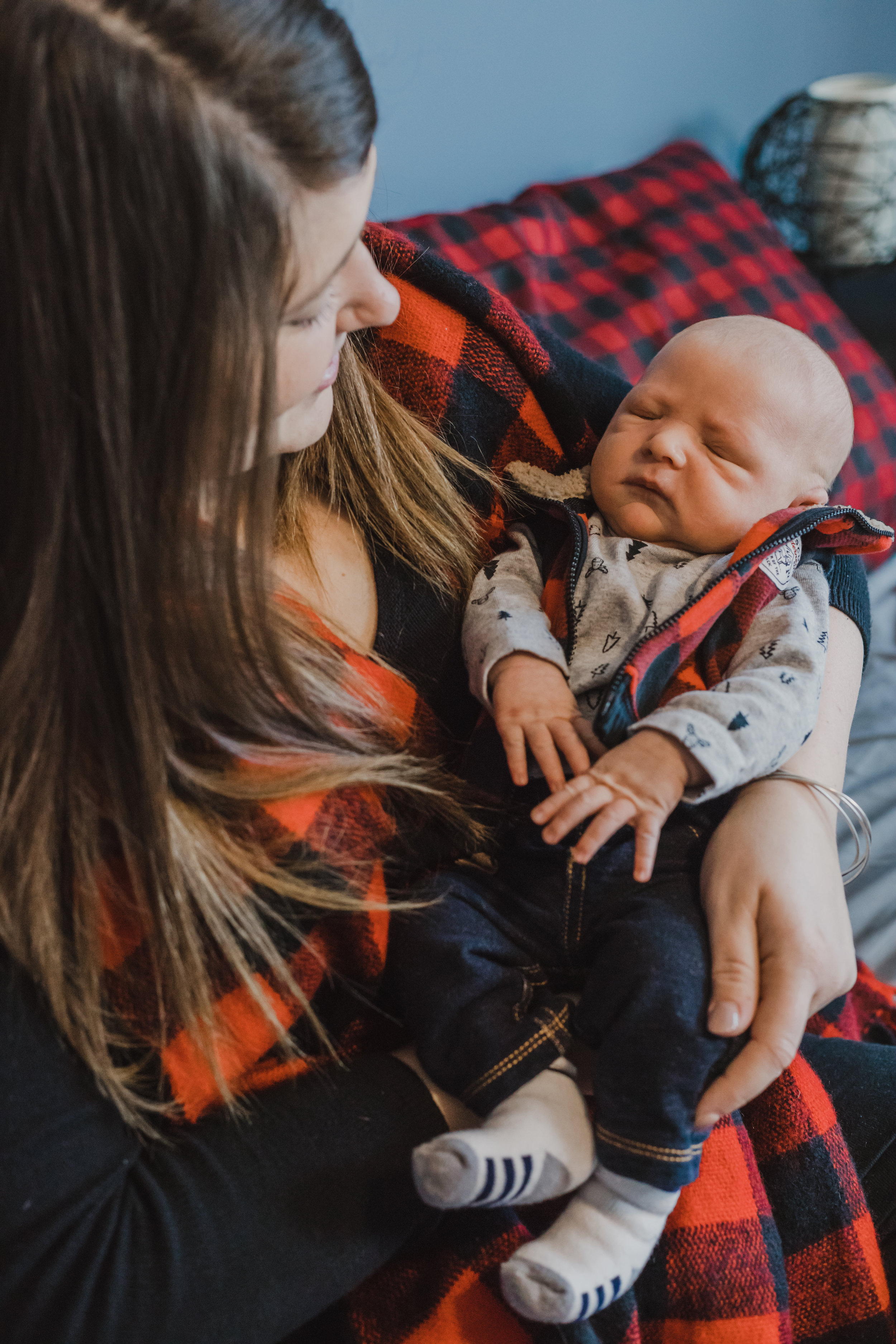 BabyAndersonKansasCityInHomeNewbornSession-40.jpg