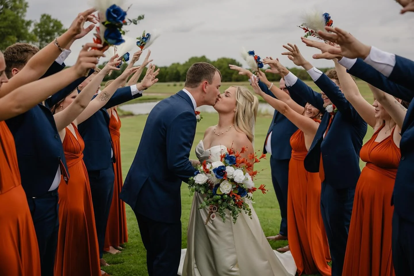 A moment for the bridal party that made this day a blast! 🥳