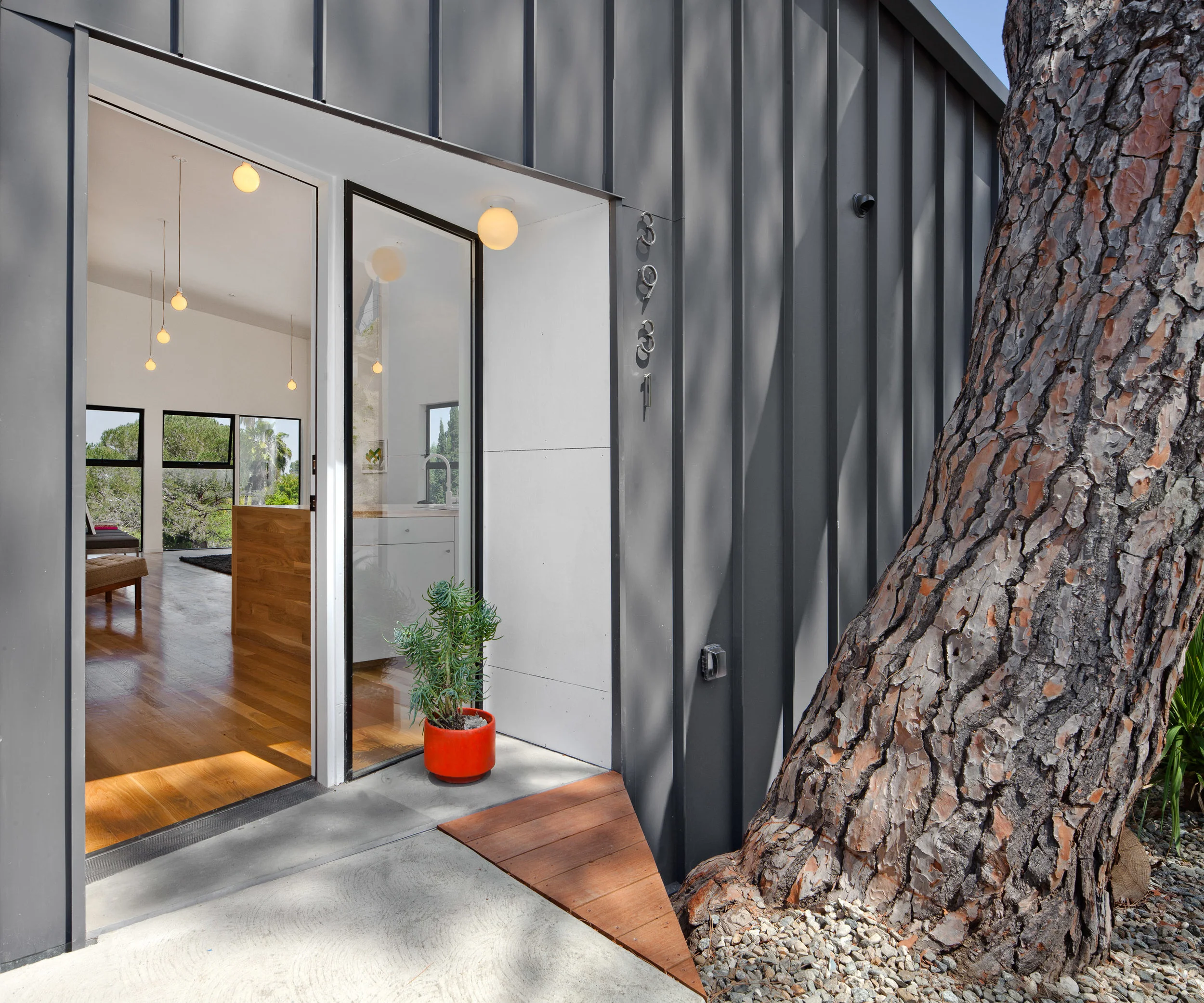 11Anonyomus Arch Tree House-4414pks.jpg