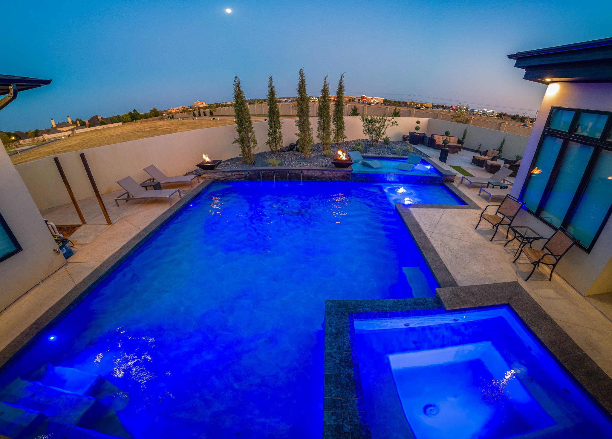 Promenade Custom Pool.Aquascape.-10.jpg