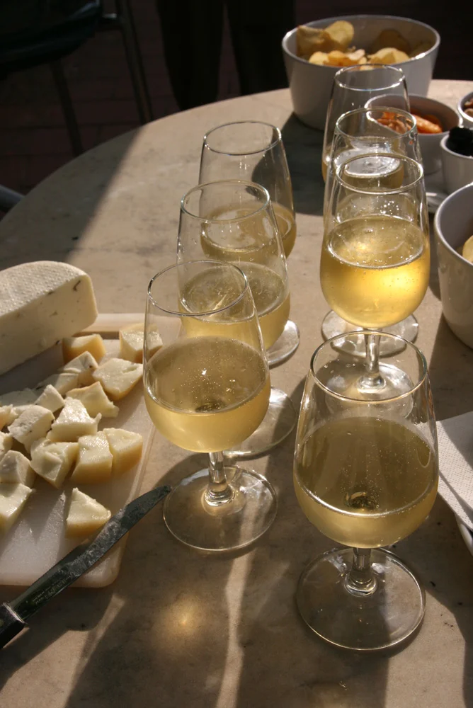 Vernaccia with fresh pecorino cheese.