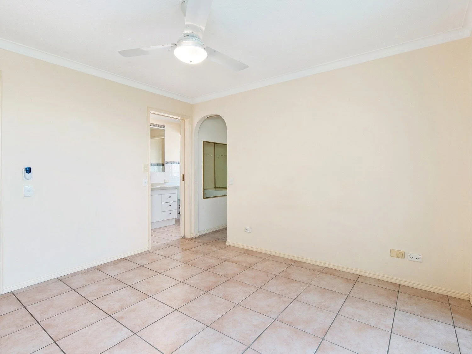 7-commerce-drive-robina-gold-coast-qld-10 Master bedroom angle 2.jpg