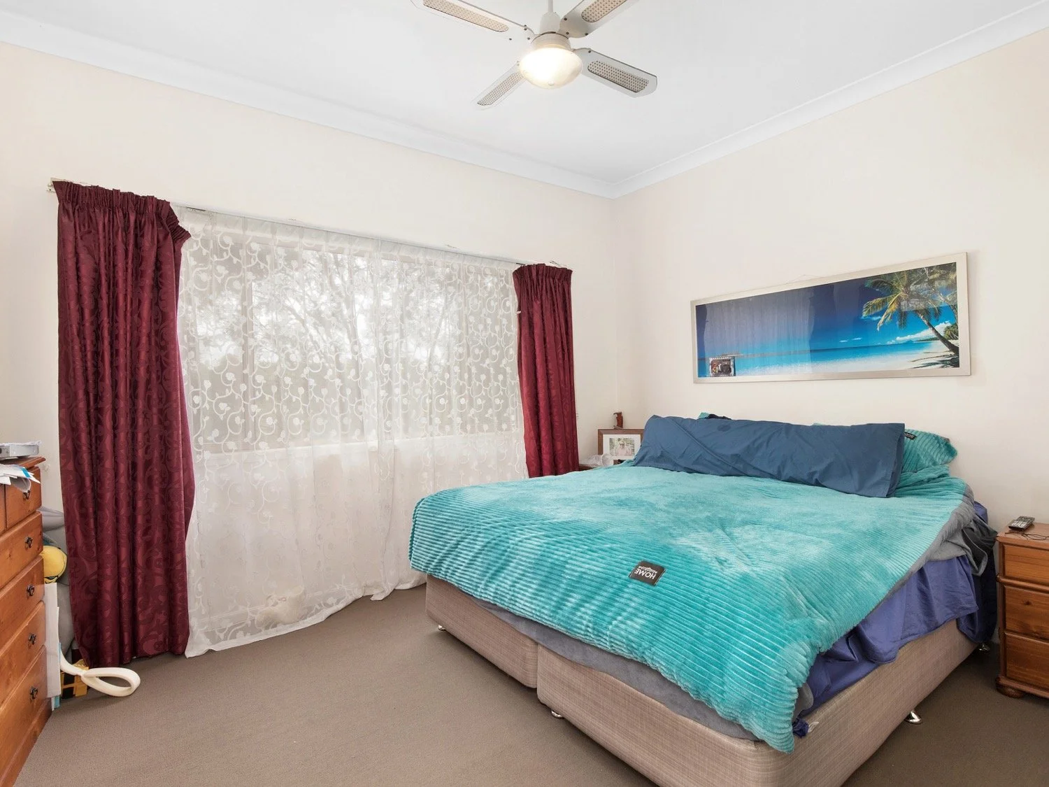 4-wattle-glen-place-robina-gold-coast-qld-10 Master bedroom.jpg