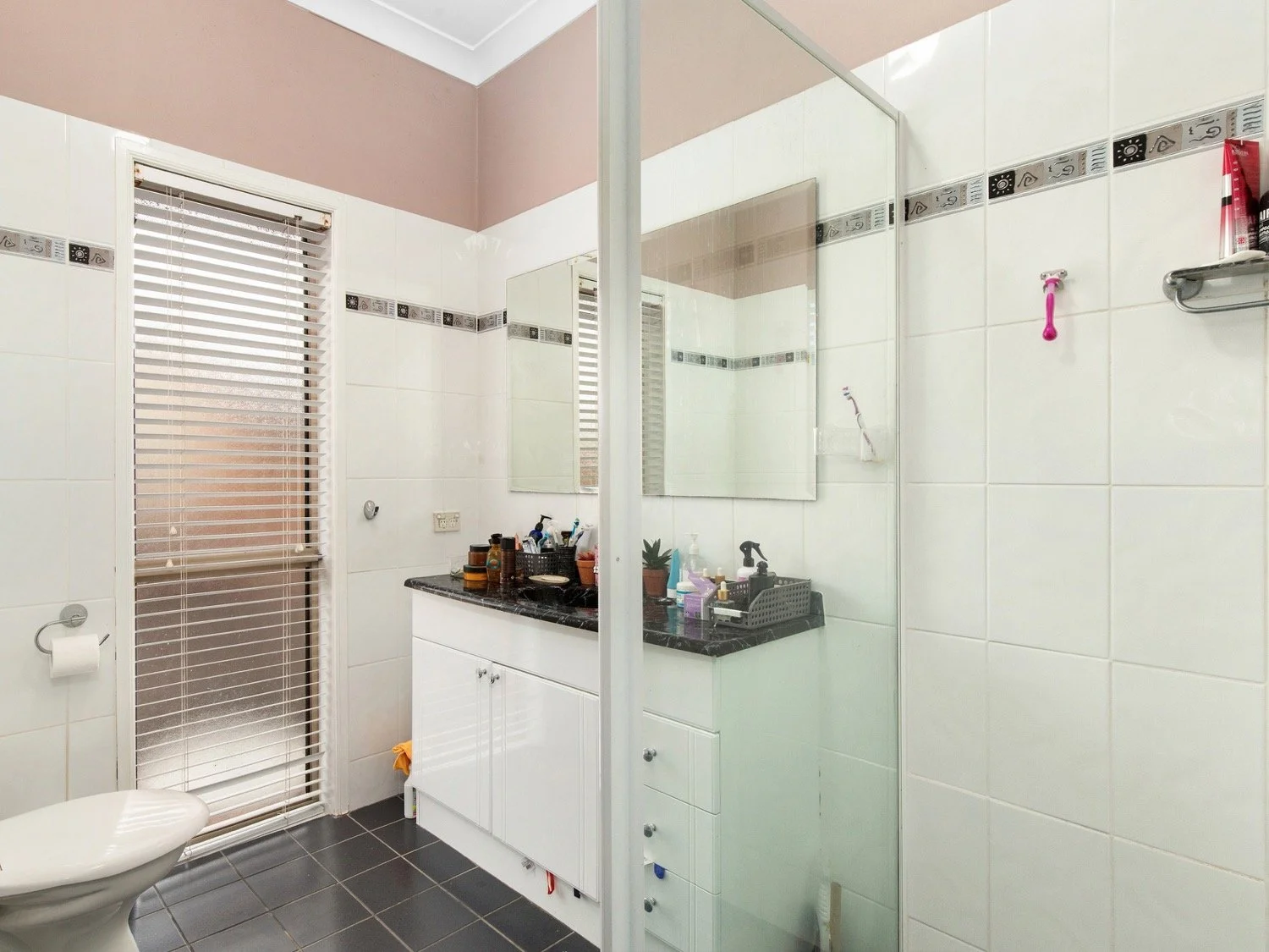 4-wattle-glen-place-robina-gold-coast-qld-11 Ensuite.jpg