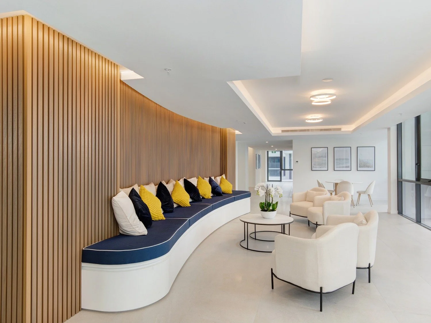 207_1_waterfront_place_robina_gold_coast_qld23 Complex foyer.jpg