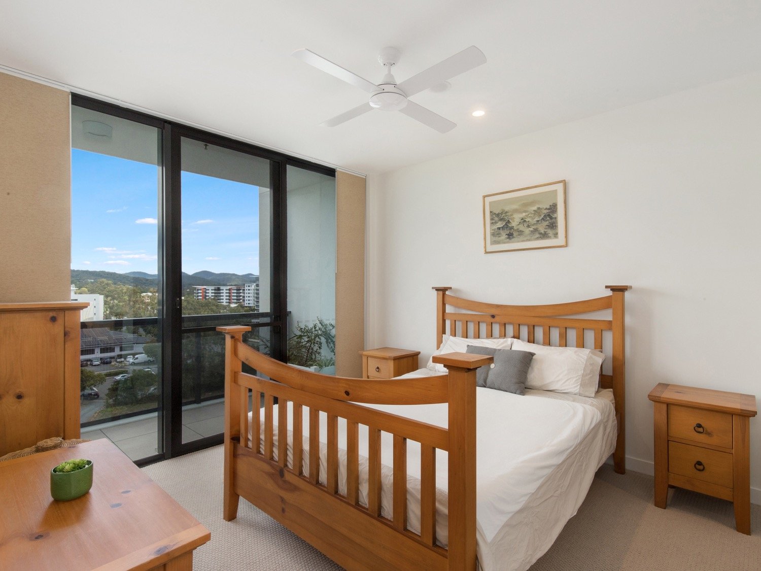 704_1_waterfront_place_robina_gold_coast_qld14 Master bedroom.jpg