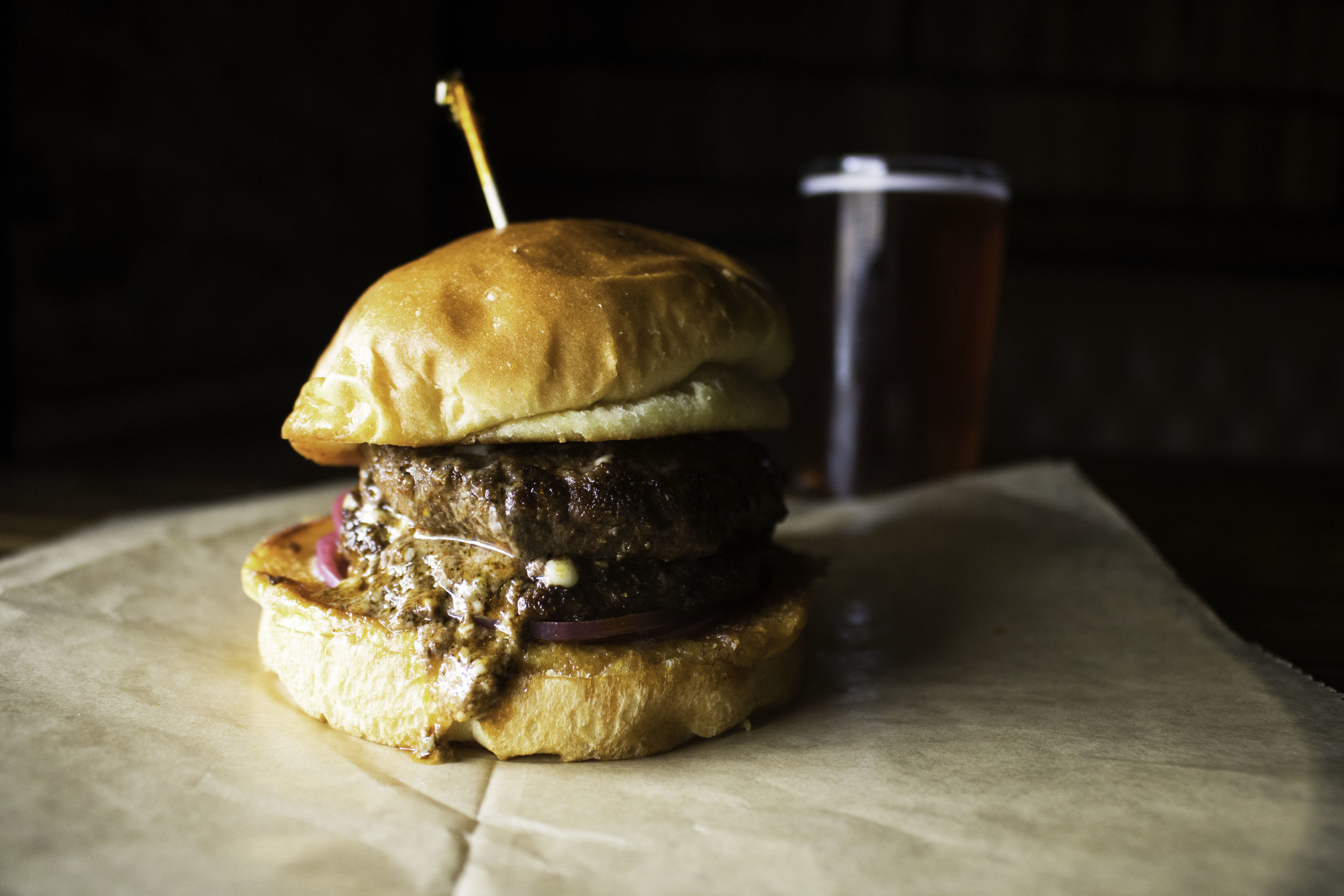 Pittsburgh_Burger_0966.jpg