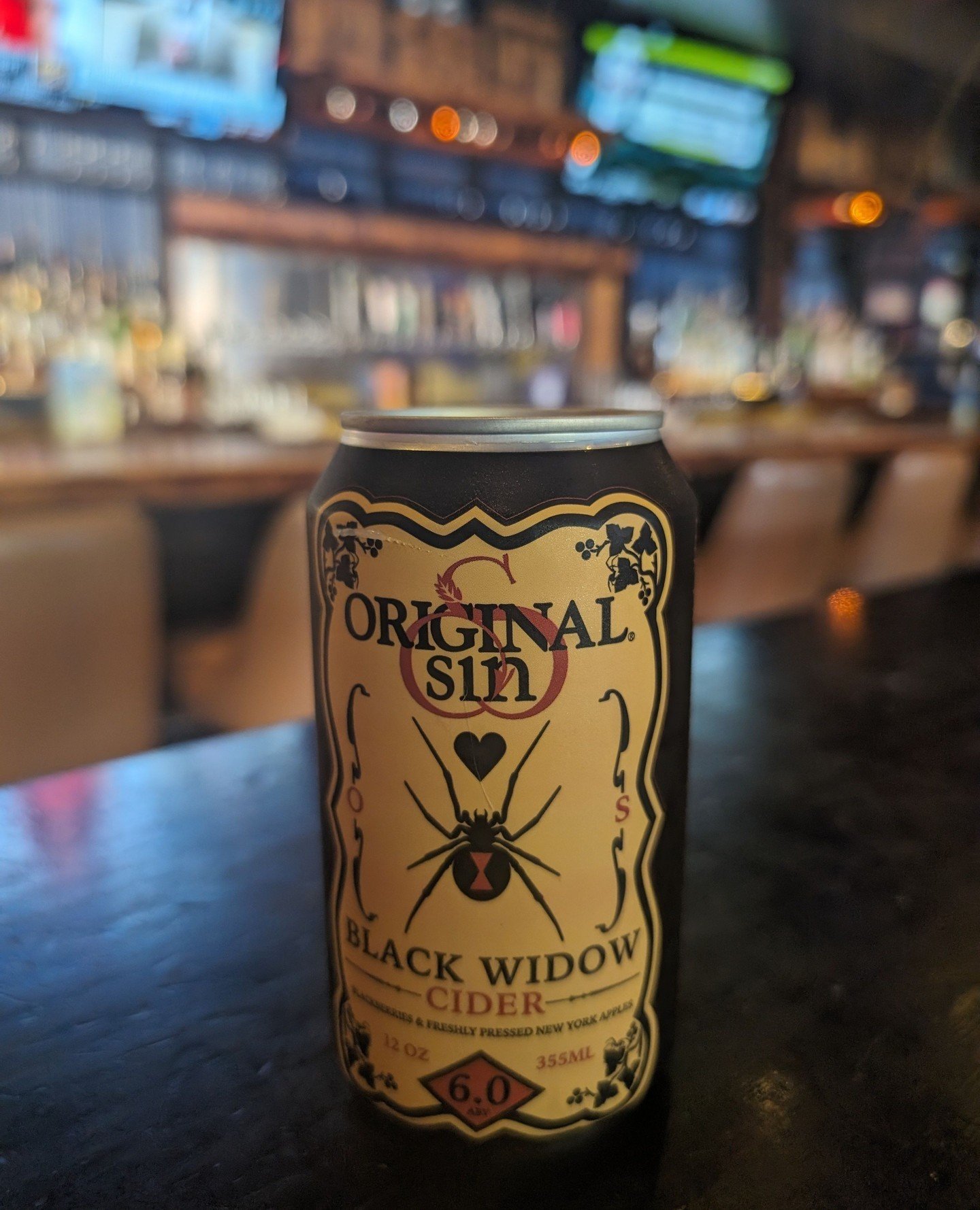 Check out this delicious 6% cider we're serving up! Original Sin Black Widow Cider is fruit forward, yet tart, made with blackberries and freshly pressed New York apples! Come give it a try tonight at The Moonlighter!⁠
The Cubs game starts at 5:40 an