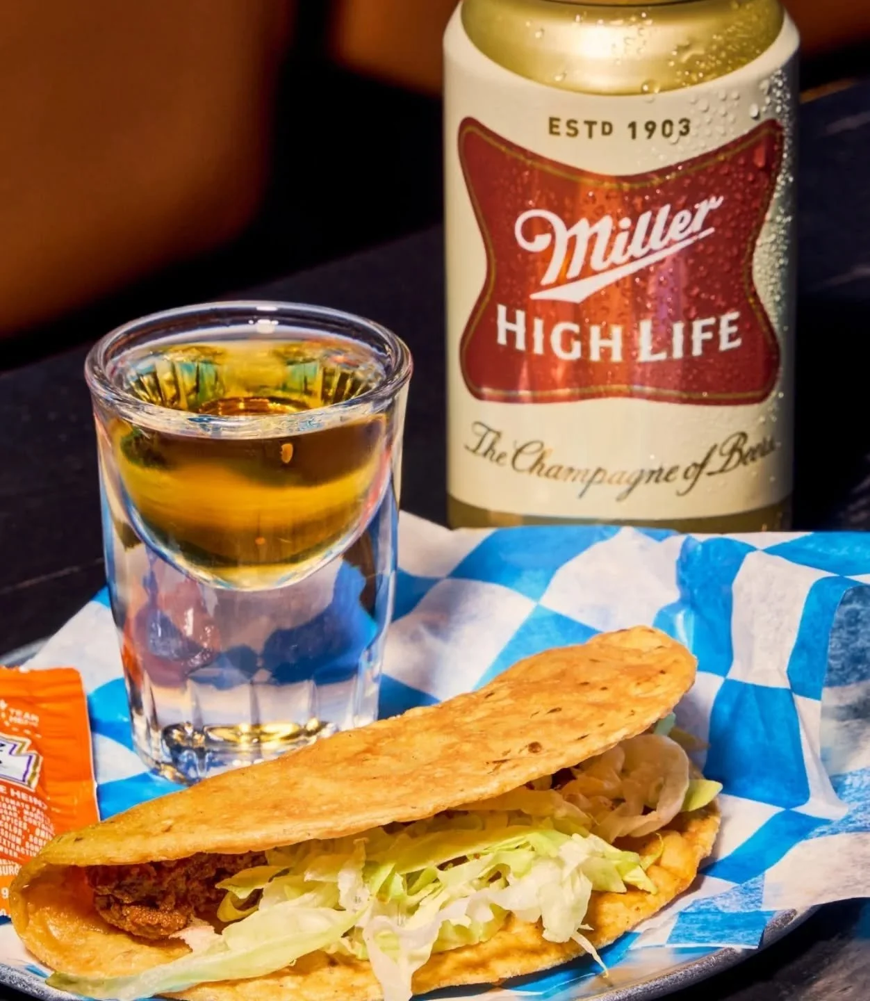 🌮 Have you heard about our Taco Party? A taco, can of High Life and a shot of whiskey for $11.50! What a deal. Come watch the NBA/NHL playoffs with us and hang today! See you soon 🌮
#nbaplayoffs #nhlplayoffs #bucketspecials #tacoparty