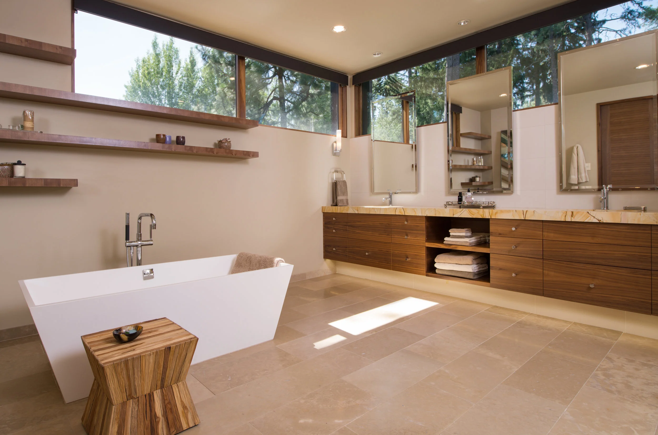 Master Bath2-2.jpg
