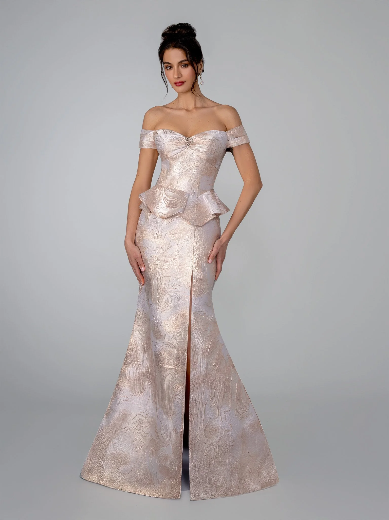 BridalCornerChicopeeMAMotherDress10.jpg