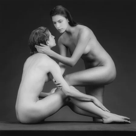 Robert Mapplethorpe Soni and Tracy 1988.jpg