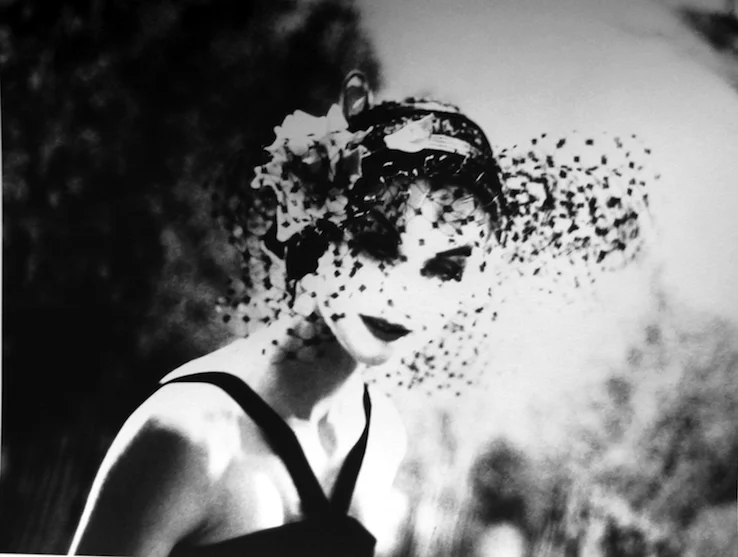 lillian_bassman_annesaint-marie_300.jpg