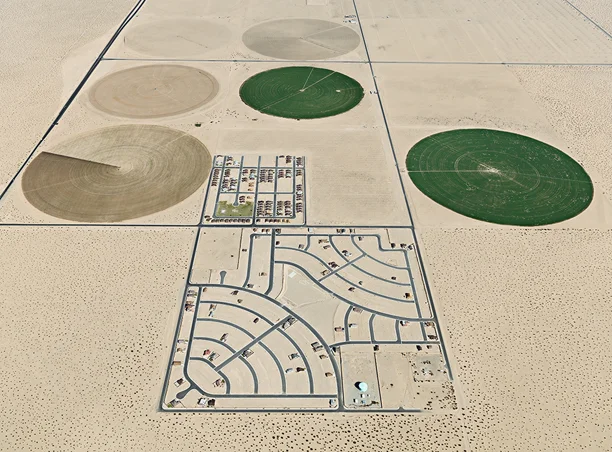 Edward Burtynsky Water