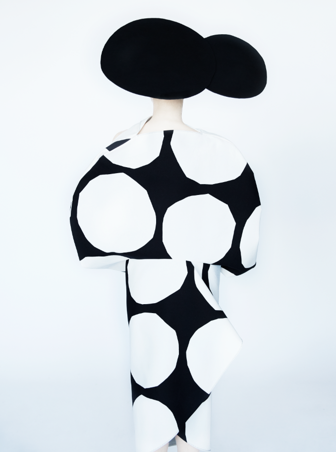 Erik Madigan Heck (American, born 1983) Without A Face (Junya Watanabe) , 2018 Signed on verso Chromogenic print 60 x 40 inches Edition of 9 plus 2 artist's proofs