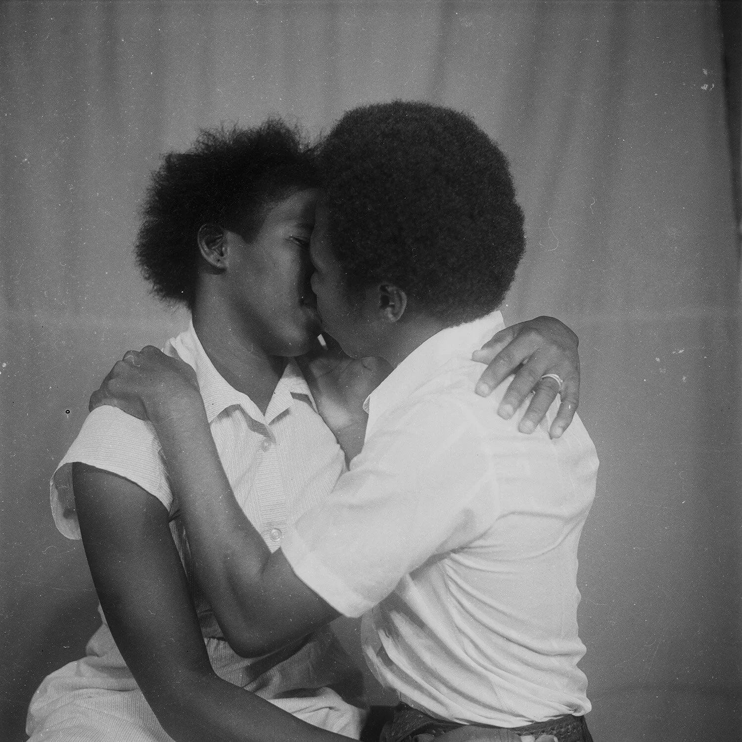 Baiser Fougueux, 1973
