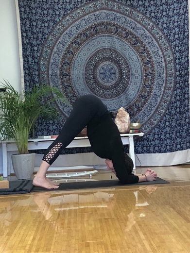 COMP] I'm just a beginner, can you guys give me some tips for start? Maybe  something that I need to know : r/yoga