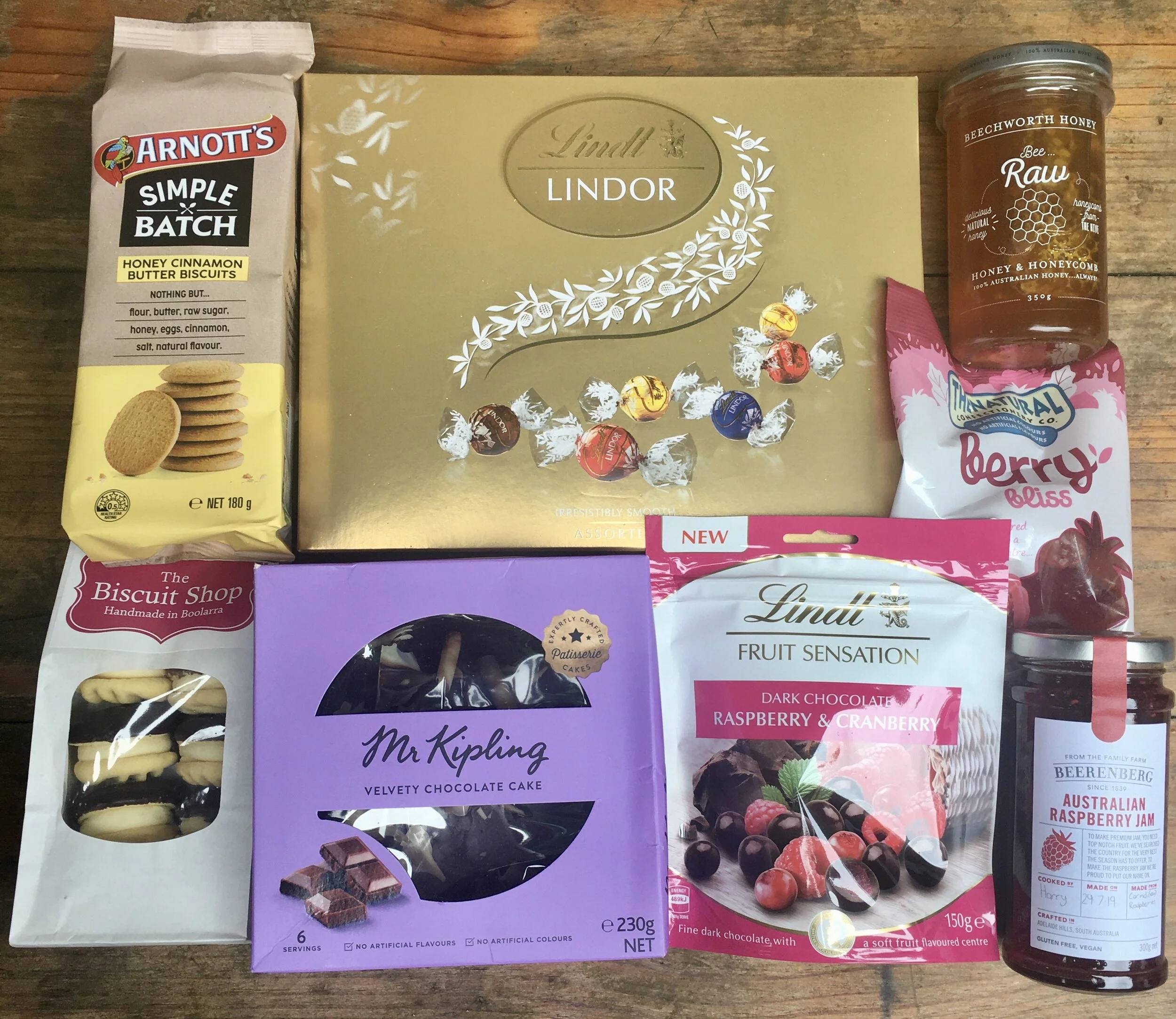 HAMPER swet large flat IMG_4210.jpg