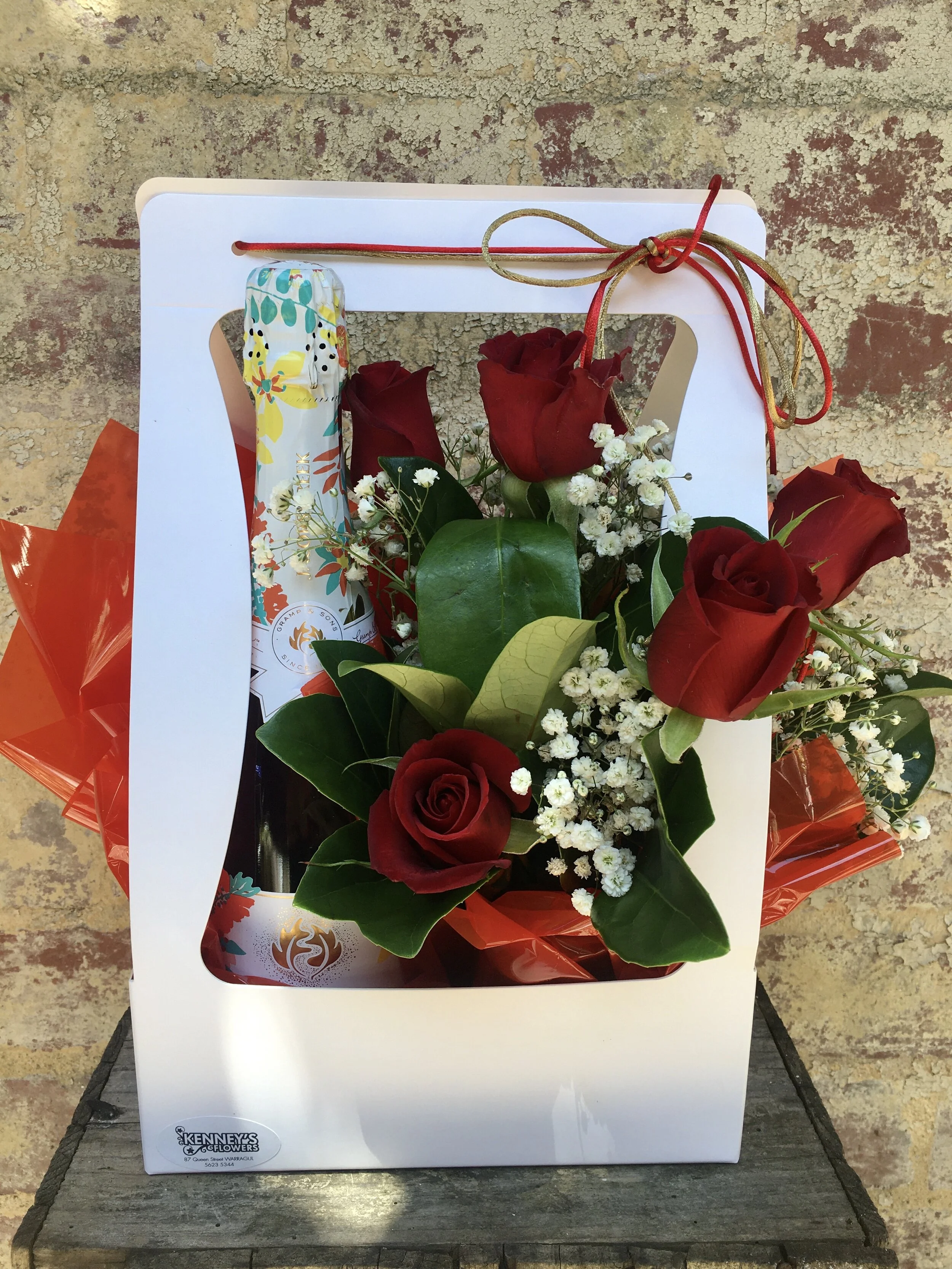 Valentine's Day tote with bubbles IMG_7596 (002).jpg